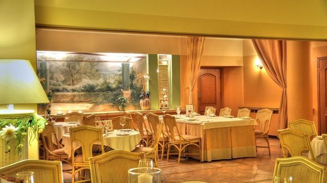 Hotel Komeda Ostrow Wielkopolski Restaurant photo